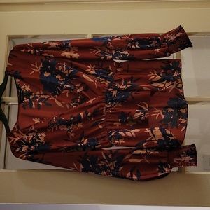 NWT BCBG Max Azria Floral Faux Wrap Top